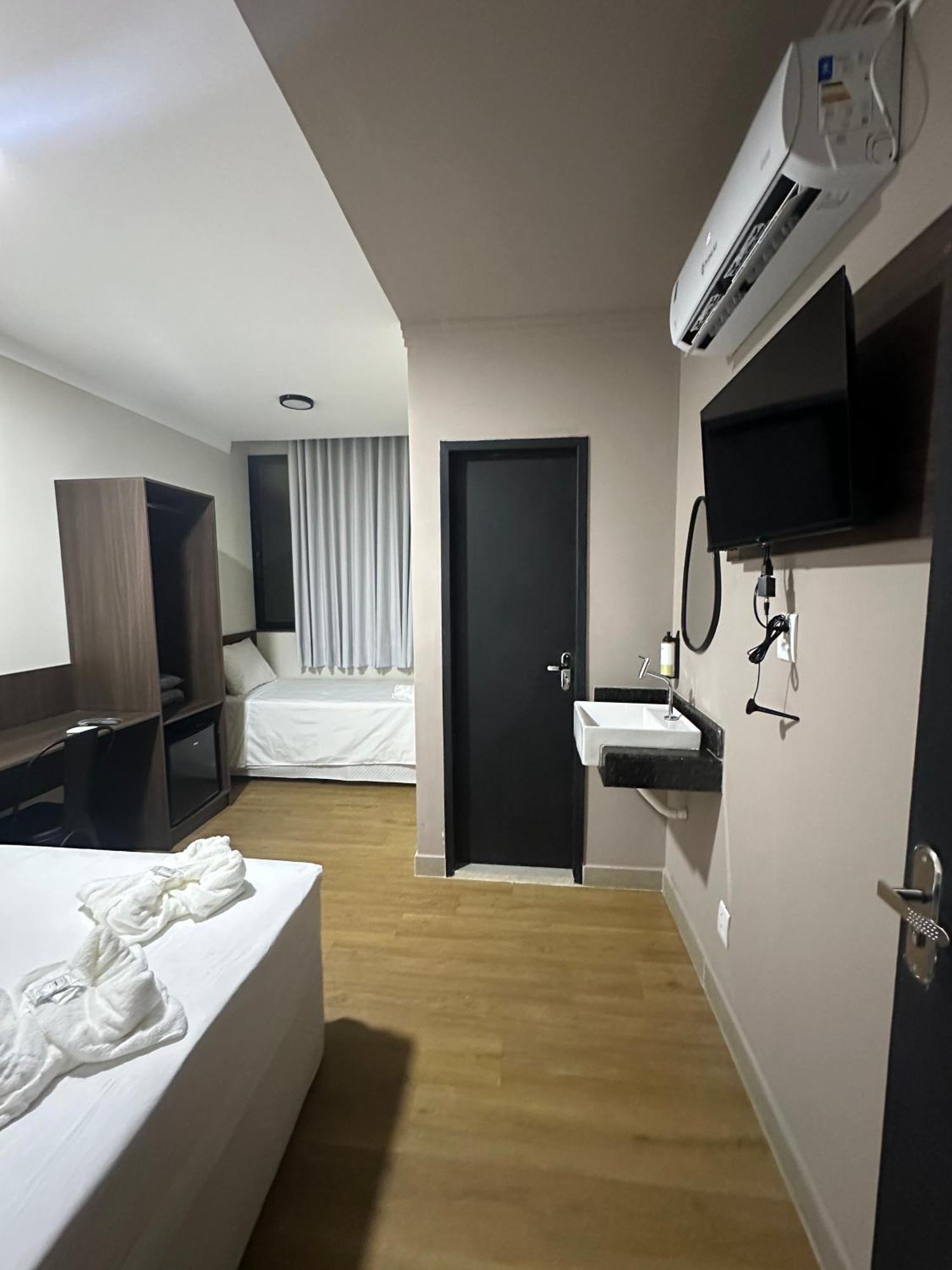 Otto Hotel Governador Valadares Εξωτερικό φωτογραφία