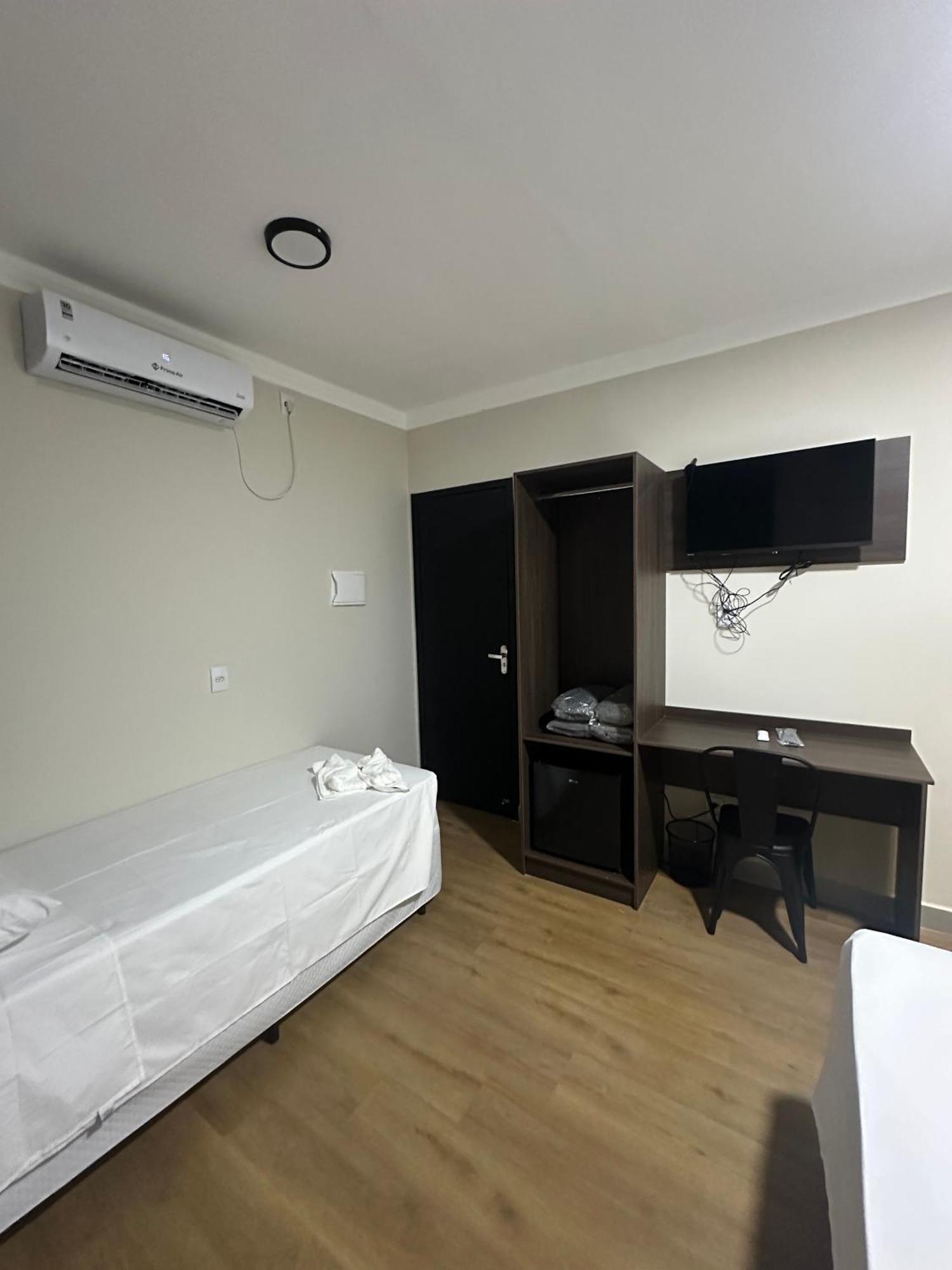 Otto Hotel Governador Valadares Εξωτερικό φωτογραφία